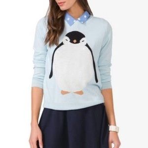 Like New!! Forever 21 Blue Penguin Sweater